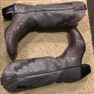 Vintage Justin Grey Iguana Triad Boots size 8B